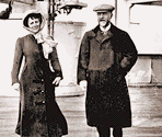 Passengers Unaware of Seriousness - James Cameron's Titanic Explorer